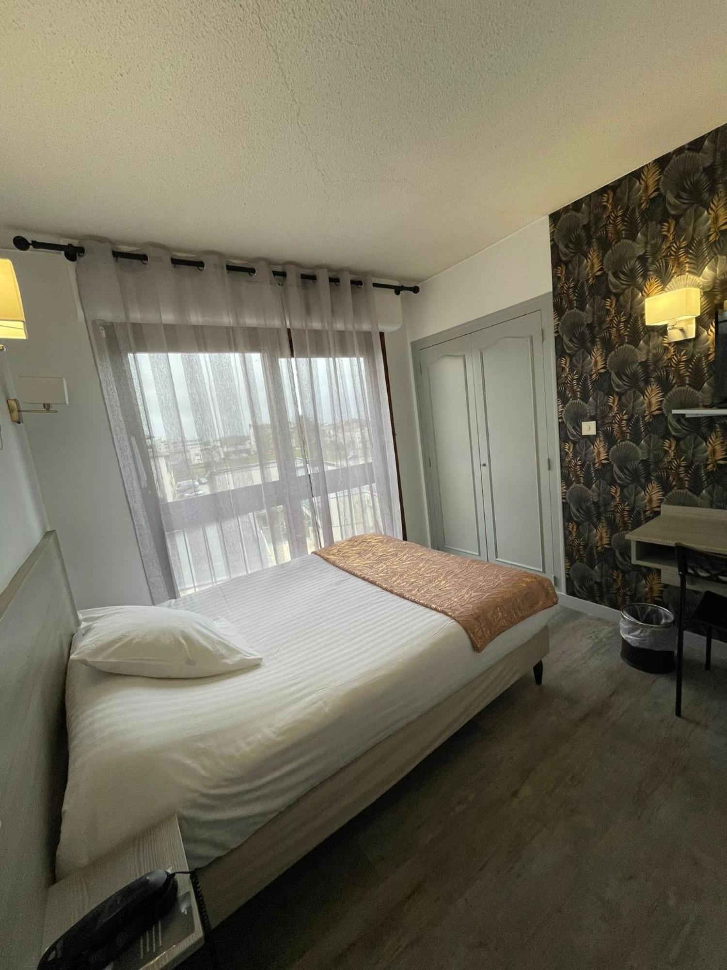 Hotel Le Vascon Dax Exterior foto